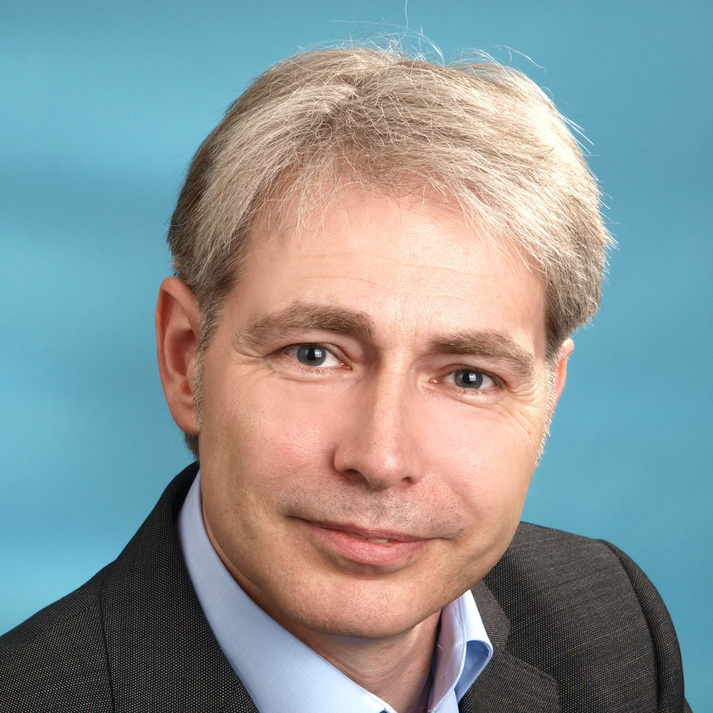 Dr. Rolf Schwonke
